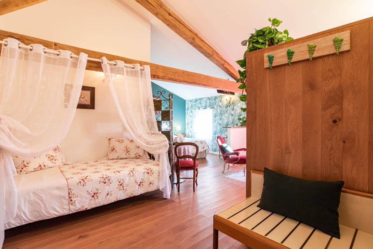 Les Nuits Du Pastelier Hotel Teulat Eksteriør billede